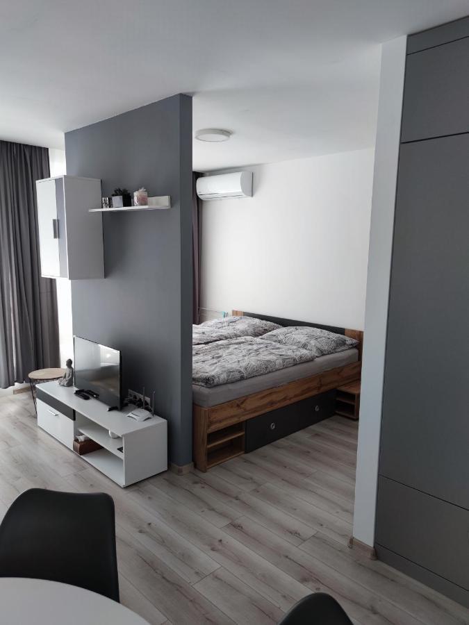 Apartmany Meghan Подгайська Екстер'єр фото